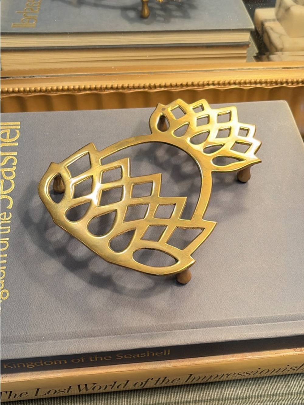 Vintage Pineapple Brass Trivet Plant Stand Hot Pot Riser
